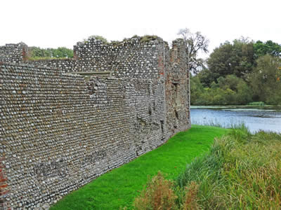 Baconsthorpe Castle Walls