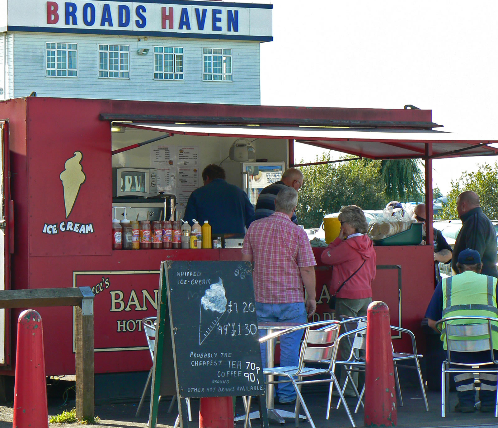 Potter Heigham, Norfolk Broads, including Potter Bridge, Lathams