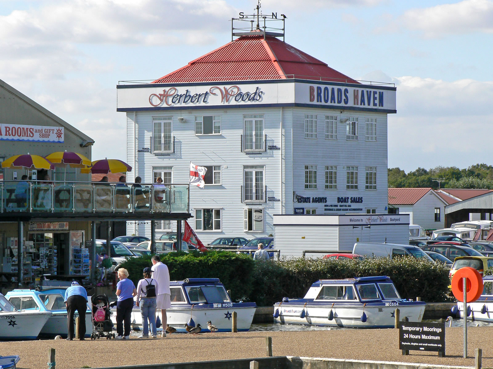 Potter Heigham, Norfolk Broads, including Potter Bridge, Lathams