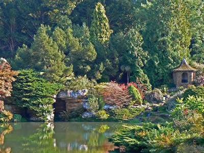 Sandringham Gardens and Lake